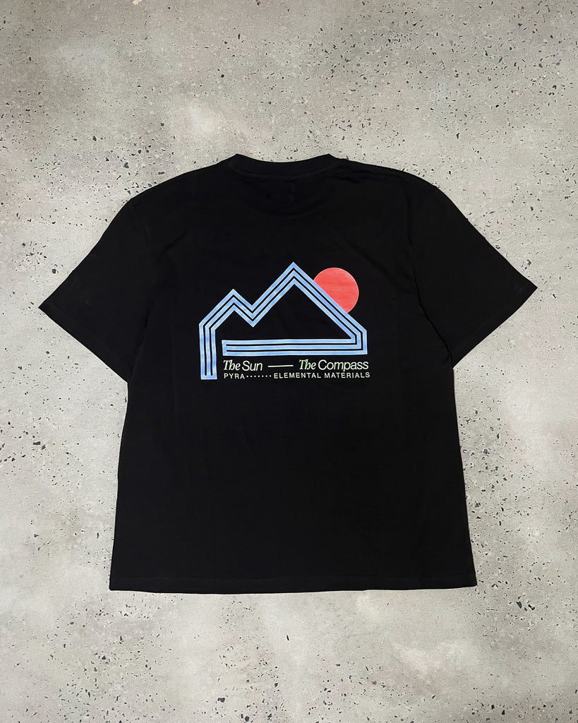 THE COMPASS TEE BLACK / MULTI