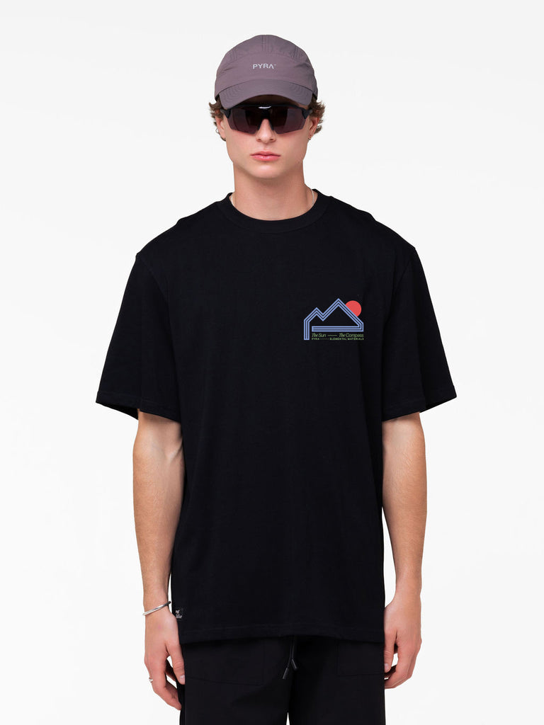 THE COMPASS TEE BLACK / MULTI