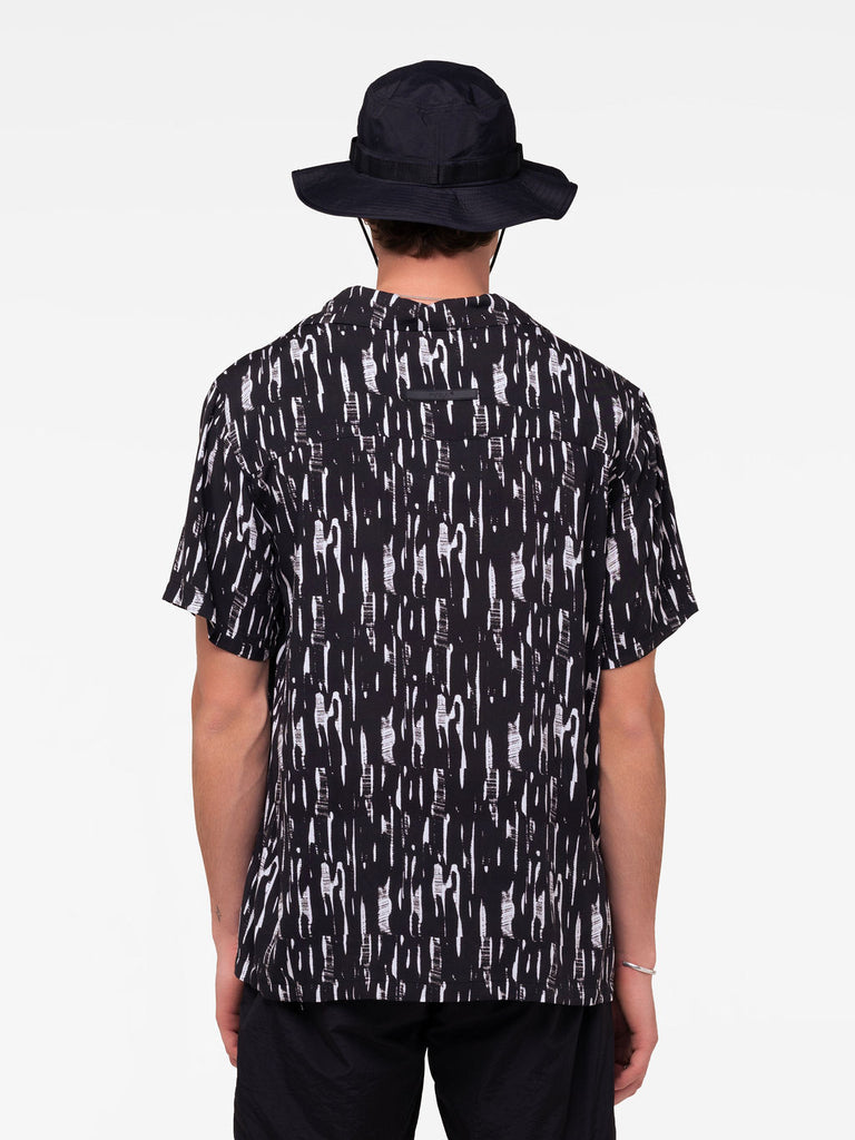 GLITCH SHORT SLEEVE SHIRT BLACK
