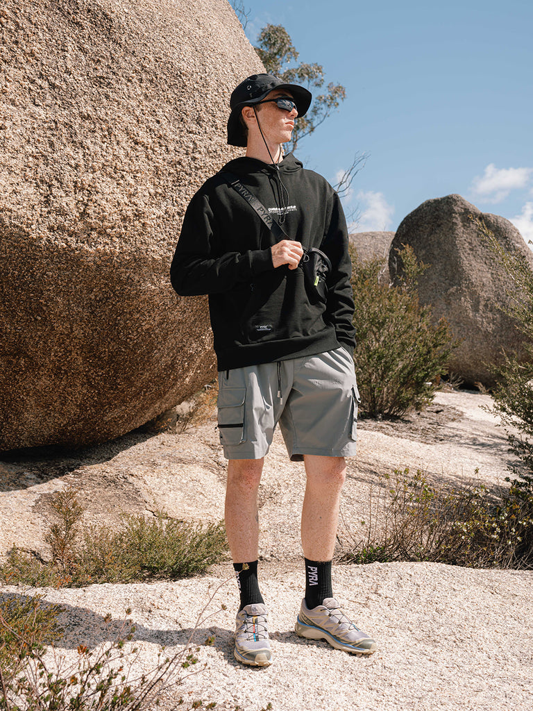 SOLSTICE HOOD BLACK
