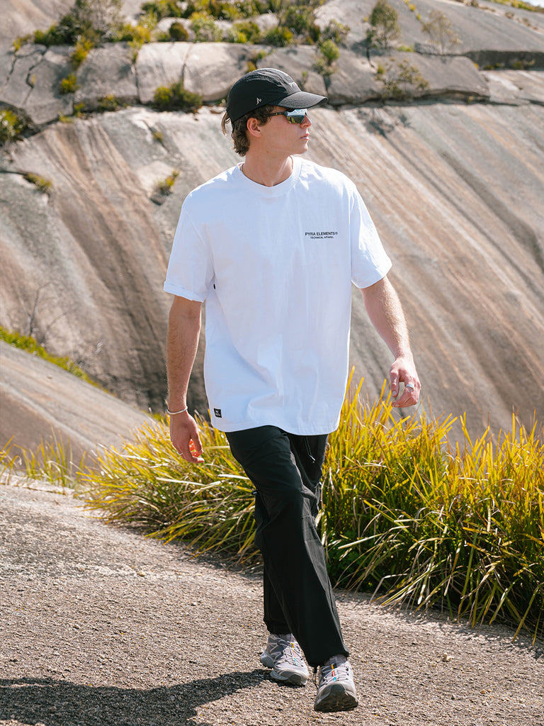 TECHNICAL LOGO TEE WHITE / BLACK