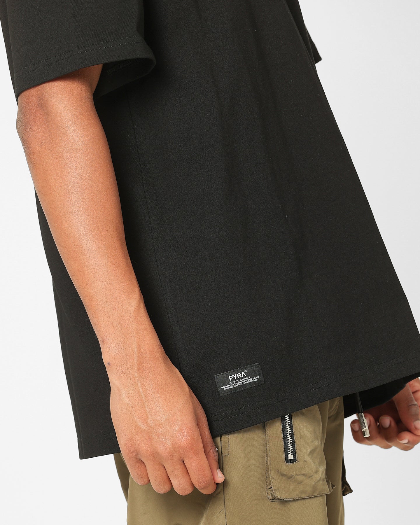 PYRA Core Logo T-Shirt Black – PYRA ELEMENTS