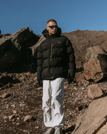 Alpine Puffer Jacket Black – PYRA ELEMENTS
