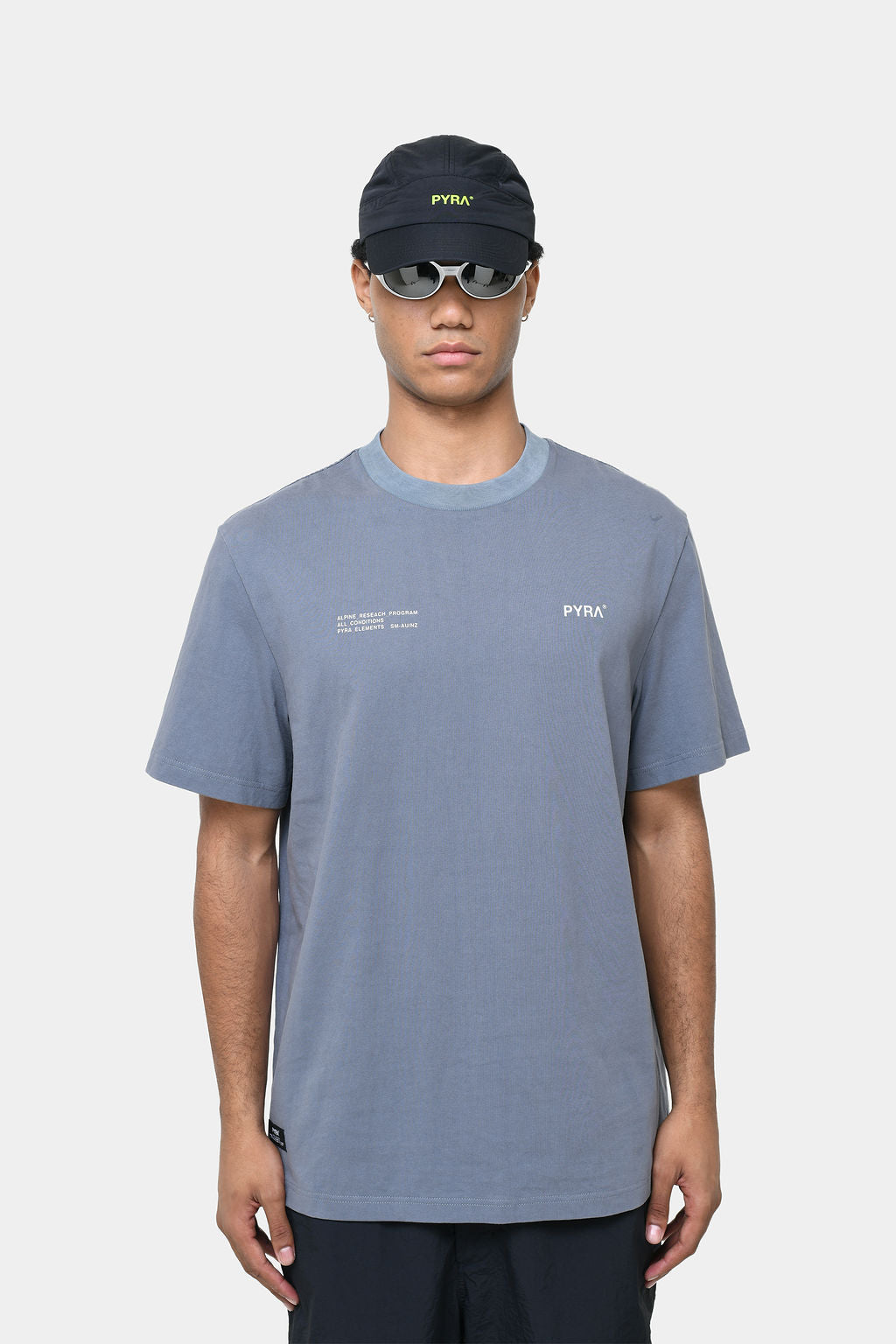 RESEARCH LOGO TEE - STEEL