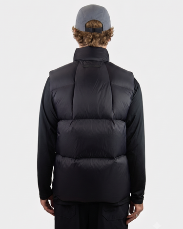 NERO DOWN VEST - BLACK – PYRA ELEMENTS