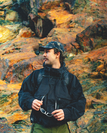 CARGO SHELL JACKET- BLACK – PYRA ELEMENTS