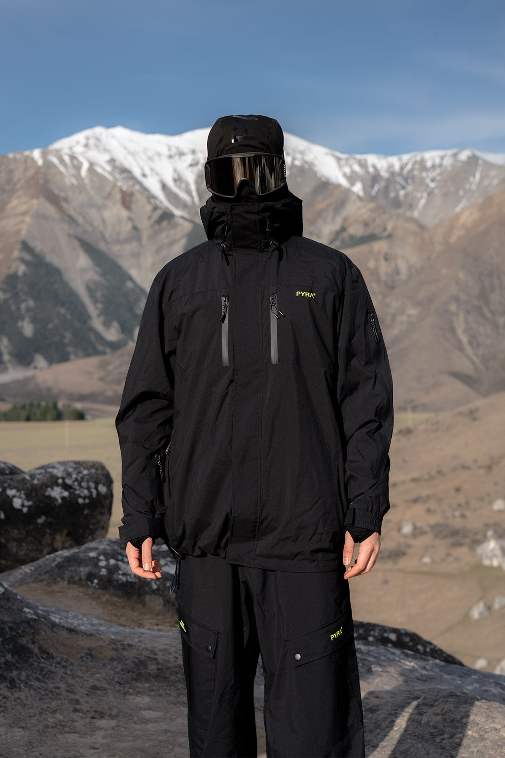 DYNAMICS 20K SNOW JACKET - BLACK / VOLT