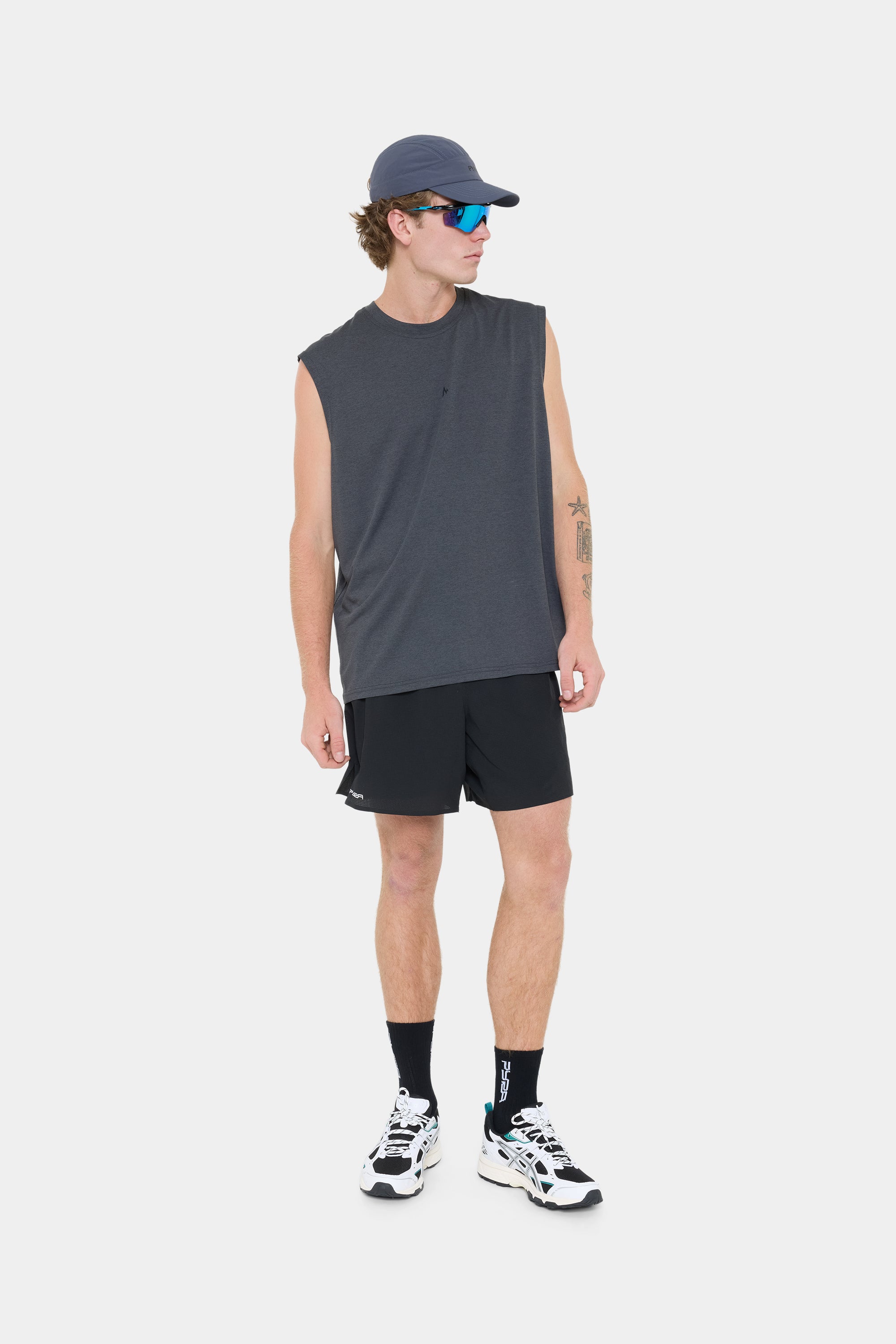 DRIVE OVERSIZED TANK -GRANITE