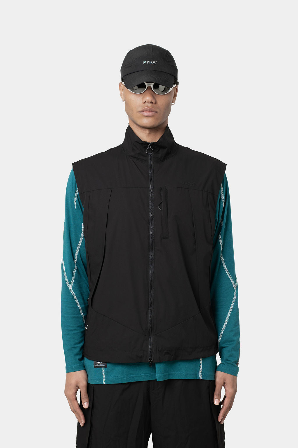HELIX  VEST - BLACK