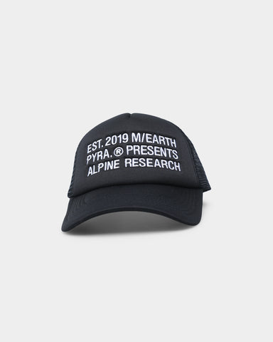 Pyra Alpine Trucker Snapback Black